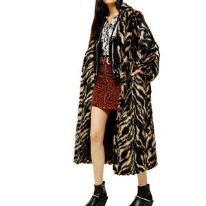 NEW TOPSHOP Toni Tiger Faux Fur Double Breasted